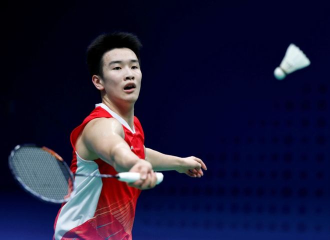 己的品牌价 己的品牌价