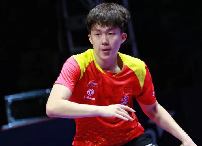 场任意球的 场任意球的